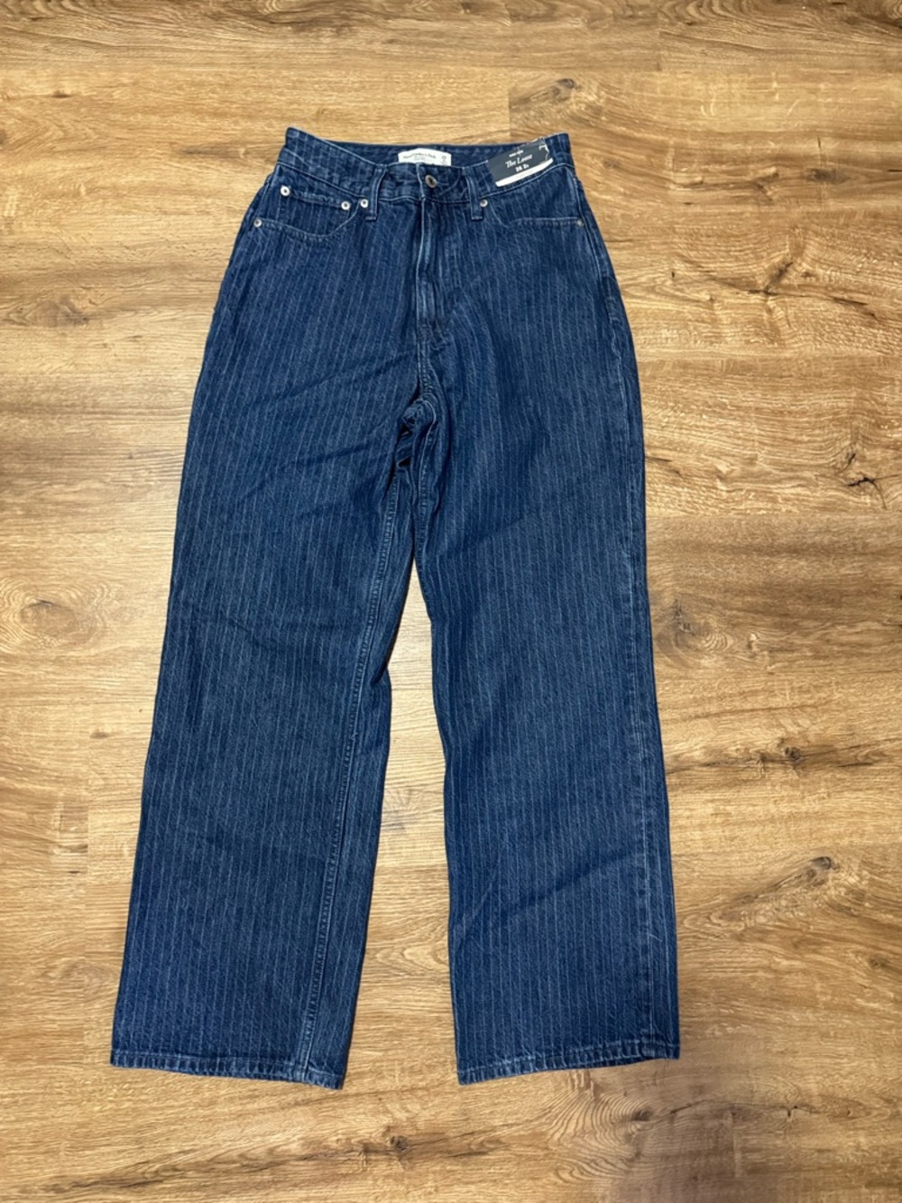 Abercrombie Pinstripe Blue Curve Love High Rise Loose Wide Jean Sz‎ 2/26 Short